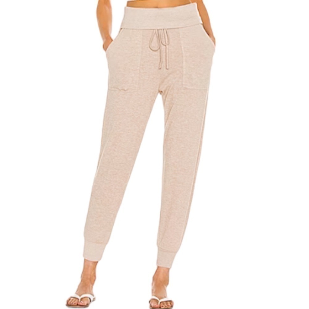 L Space Sleepin’ In Pant Joggers Size Medium